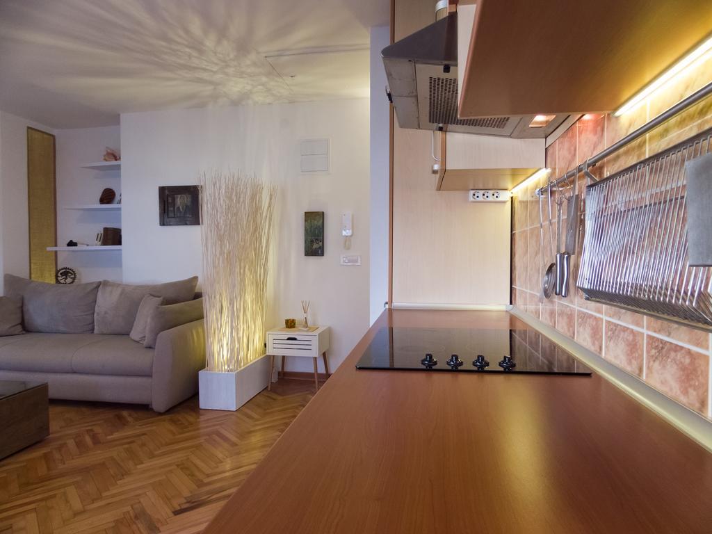 Apartment Nis Center Esterno foto